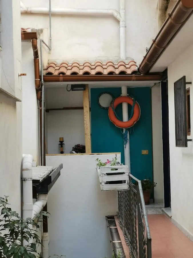 Casuzzamia Lägenhet Palermo 0*,
